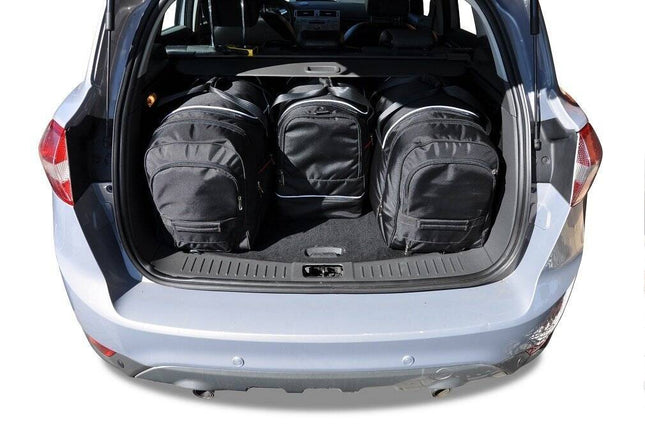 Kjust Reistassenset voor Ford Kuga 2008-2013 - Set van 4 Tassen met 2 Roltassen 1 Sporttas en 1 Vliegtuigtas
