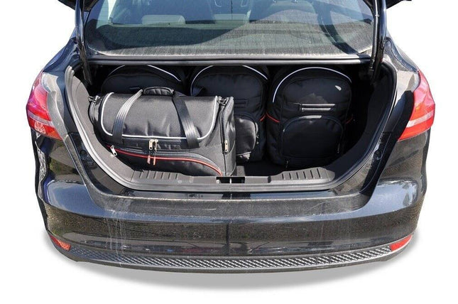 Kjust Reistassenset voor Ford Focus Sedan 2011-2014 - Set van 5 Tassen met 3 Roltassen en 2 Vliegtuigtassen