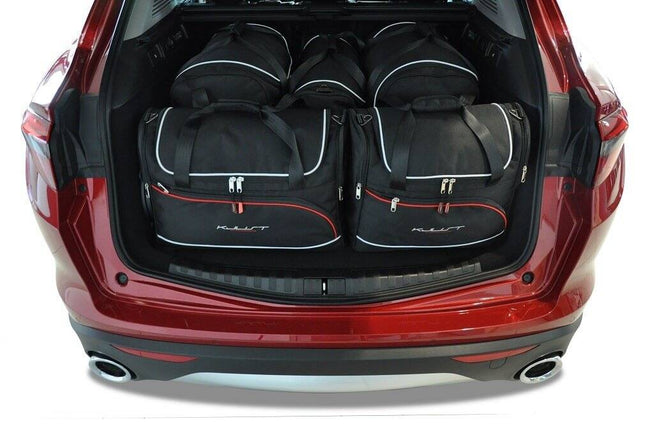 Kjust Reistassenset voor Alfa Romeo Stelvio vanaf 2017 - Set van 5 Tassen met 2 Roltassen 1 Sporttas en 2 Vliegtuigtassen