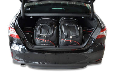 Kjust Reistassenset voor Toyota Camry Sedan vanaf 2019 - Set van 6 Tassen met 2 Roltassen 2 Sporttassen en 2 Vliegtuigtassen