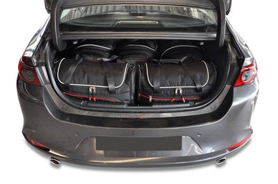 Kjust Reistassenset voor Mazda 3 Sedan vanaf 2019 - Set van 5 Tassen met 3 Roltassen en 2 Vliegtuigtassen