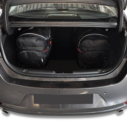 Kjust Reistassenset voor Mazda 3 Sedan vanaf 2019 - Set van 5 Tassen met 3 Roltassen en 2 Sporttassen
