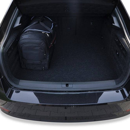 Kjust Reistassenset voor Skoda Superb 5-deurs hatchback 2019-2024 - Set van 5 Tassen met 3 Roltassen en 2 Vliegtuigtassen