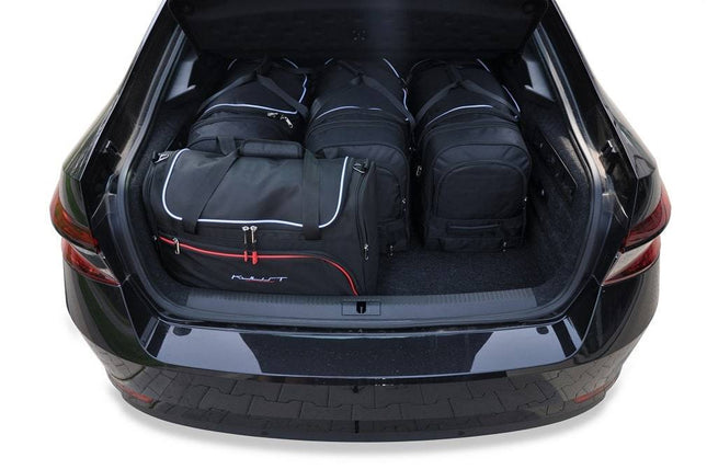 Kjust Reistassenset voor Skoda Superb 5-deurs hatchback 2019-2024 - Set van 5 Tassen met 3 Roltassen en 2 Vliegtuigtassen