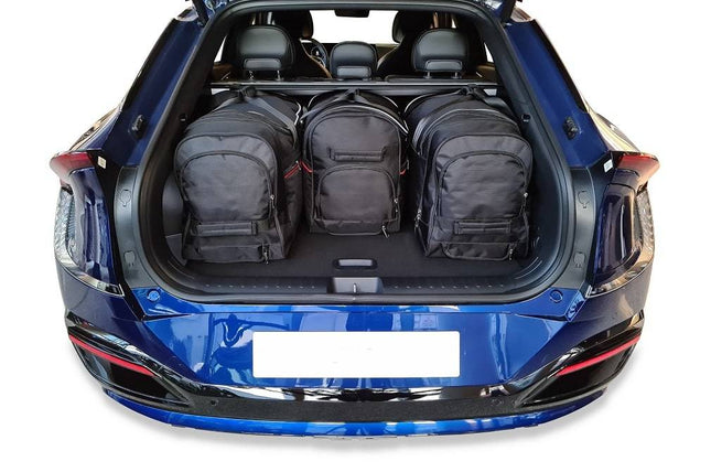 Kjust Reistassenset voor Kia EV6 vanaf 2021 - Set van 4 Tassen met 3 Roltassen en 1 Vliegtuigtas