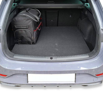 Kjust Reistassenset voor Cupra Leon stationwagen vanaf 2020 - Set van 5 Tassen met 3 Roltassen en 2 Sporttassen