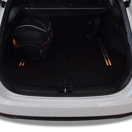 Kjust Reistassenset voor Kia Ceed Sportswagon vanaf 2018 - Set van 5 Tassen met 3 Roltassen en 2 Sporttassen