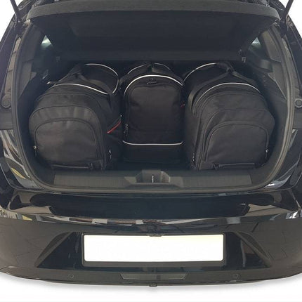 Kjust Reistassenset voor Opel Astra 5-deurs vanaf 2022 - Set van 4 Tassen met 2 Roltassen 1 Sporttas en 1 Vliegtuigtas